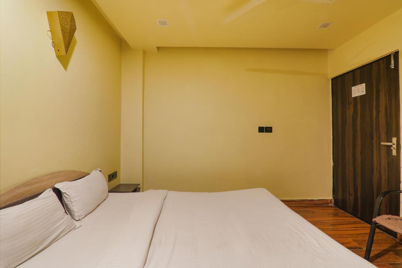 Fabexpress Lemon Grass Hotell Varanasi Eksteriør bilde